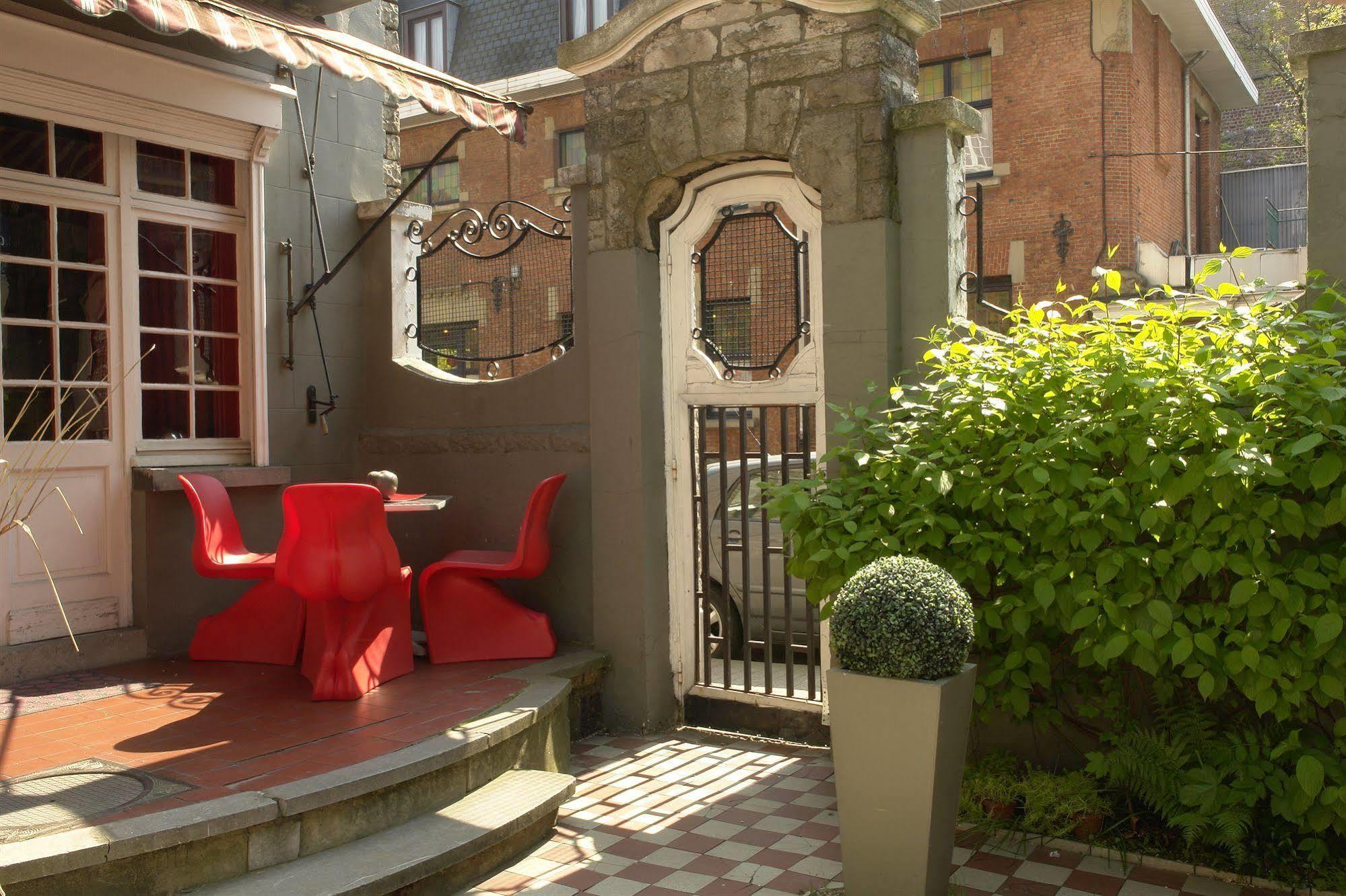 Monty Small Design Hotel Brussel Bagian luar foto